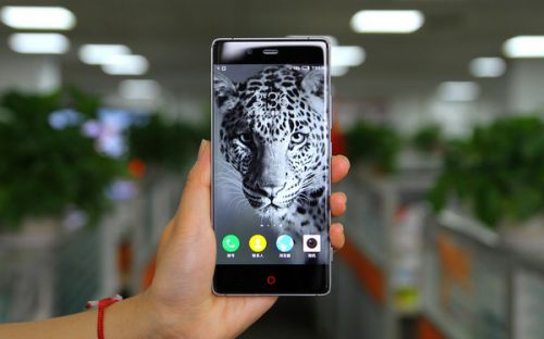 拍星軌旋轉(zhuǎn)鏡頭 拍照旗艦機的獨門秘籍第1張圖