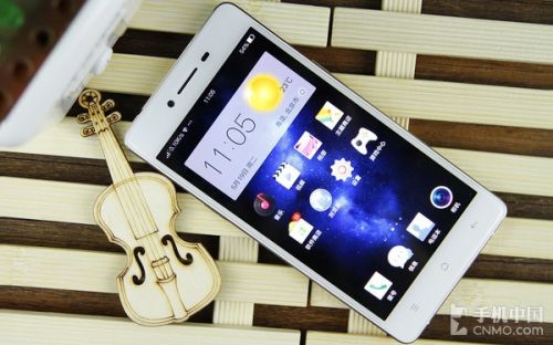 輕薄<a href=/tags/574-0.html target=_blank class=infotextkey>OPPO</a> R7領(lǐng)銜 自主品牌時尚機型推薦第1張圖