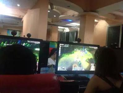 熊孩子的保證書：媽媽給我充點券，我就戒了LOL！