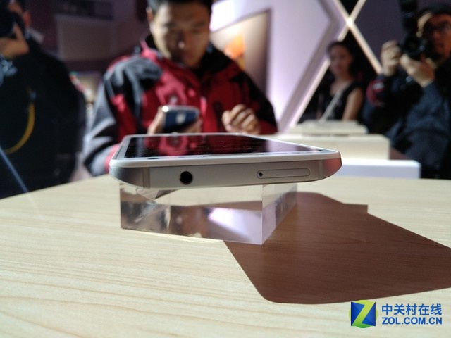 選擇決定實力 Moto X 極現(xiàn)場真機實拍
