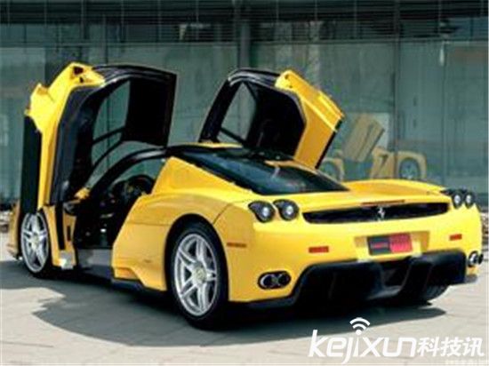 特斯拉起火自燃：電動(dòng)汽車是否真的安全？
