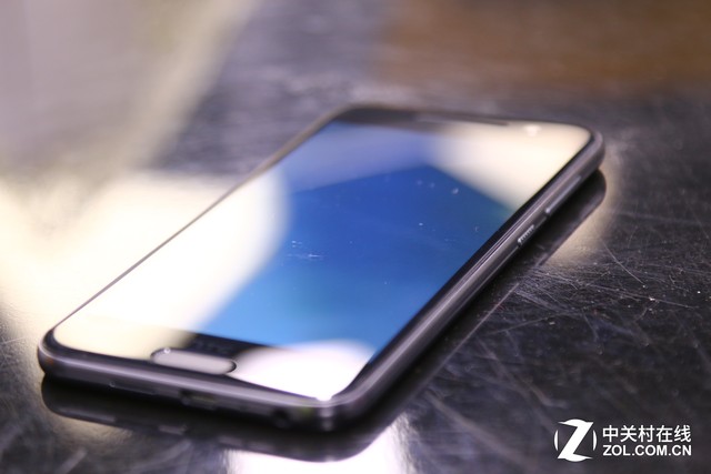 HTC One A9:精致貴族風(fēng)范的中端機 