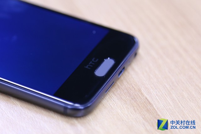 HTC One A9:精致貴族風(fēng)范的中端機(jī) 
