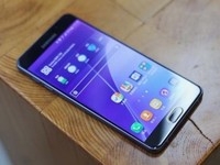 全新Galaxy A7續(xù)航體驗 3300mAh大電池