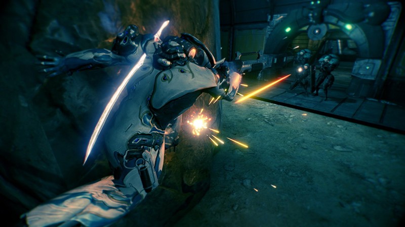 TOP 2：Warframe（星際戰甲）
