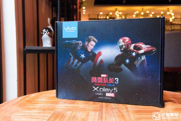 一代力作vivo Xplay5標(biāo)準(zhǔn)版&旗艦版對(duì)比評(píng)測(cè)