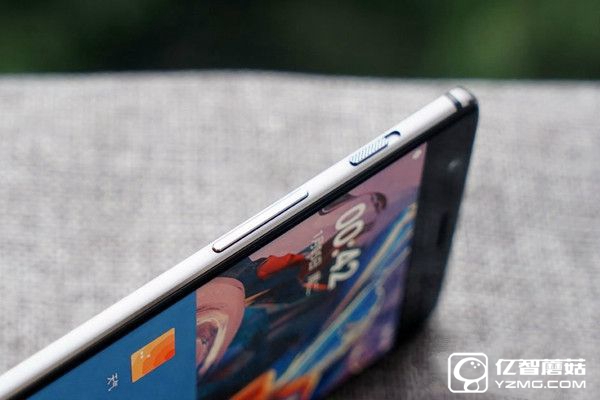 一加手機3和ZUK Z2 Pro哪個好 ZUK Z2 Pro與一加3區(qū)別對比