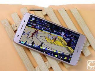 榮耀暢玩5A能玩大中型游戲嗎？榮耀暢玩5A玩游戲卡嗎？