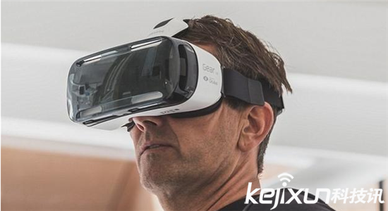 國內VR廠家相繼裁員 VR行業出路在何方？