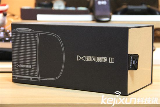 國內VR廠家相繼裁員 VR行業出路在何方？