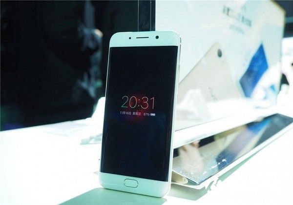 vivo Xplay6和Xplay5哪個(gè)值得買？選購建議