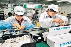 富士康正在商談赴美投資 蘋果iPhone真要轉美國生產？