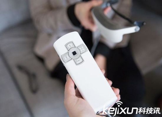 美國(guó)科技公司打造AR眼罩 幫助低視力患者恢復(fù)視力 