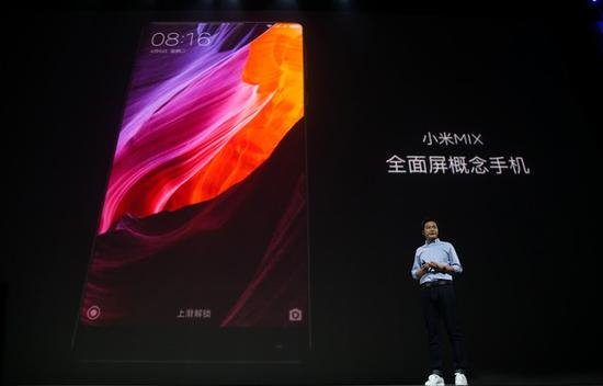 手機(jī)廠商翻身之戰(zhàn)：為何他們紛紛押寶全面屏
