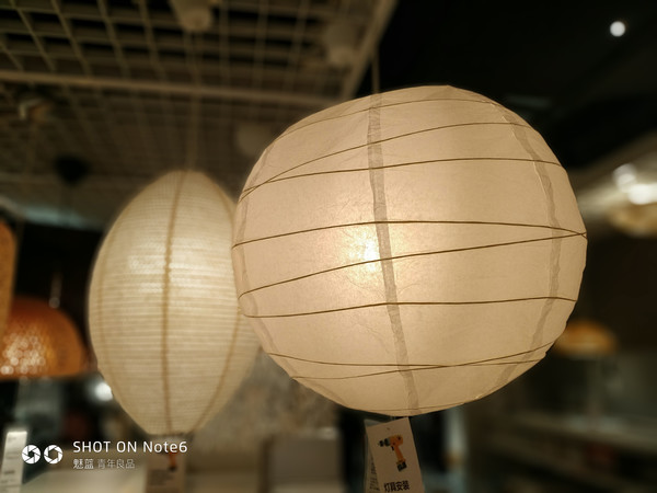 魅藍(lán)Note6虛化樣張