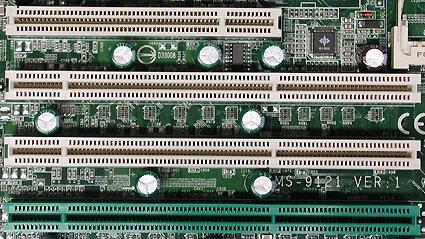 顯卡PCI/AGP/PCI-E接口啥區(qū)別？看完秒懂