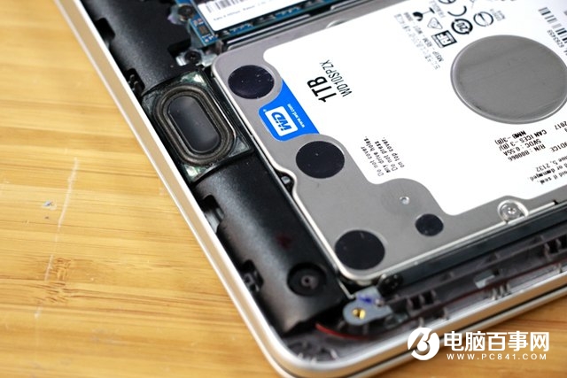 華為MateBook D怎么拆機(jī) 華為MateBook D筆記本拆機(jī)教程