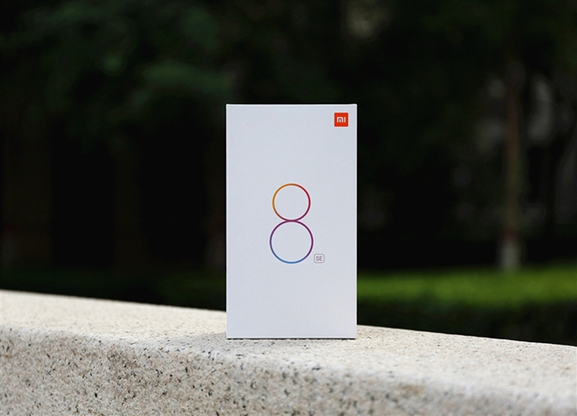小米8 SE評(píng)測(cè):優(yōu)點(diǎn)和槽點(diǎn)明顯 小米8 SE值得買嗎？