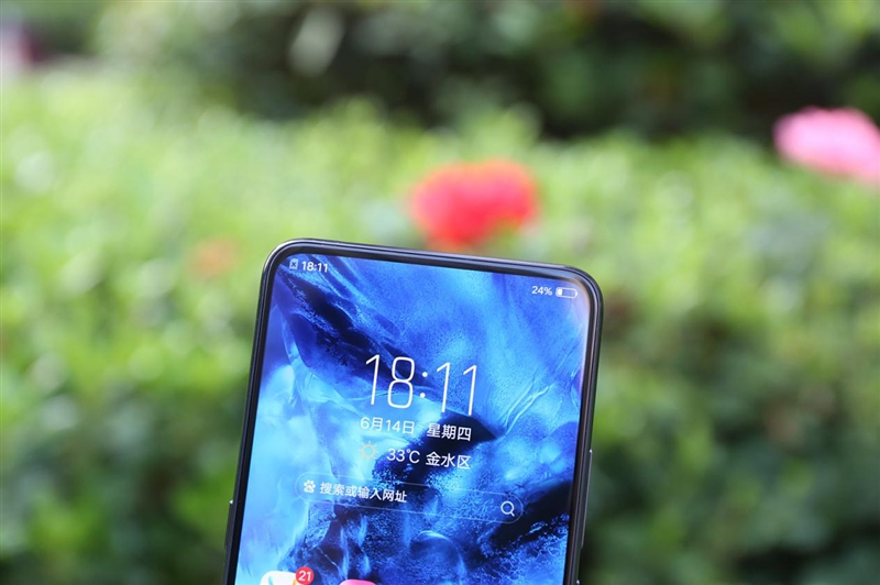 首發(fā)升降式相機 vivo NEX評測：這才是未來的手機
