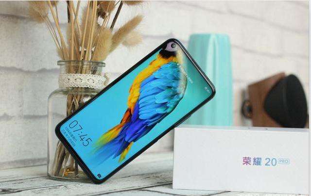 華為最值得買手機推薦：2019華為榮耀高性價比手機有哪些？