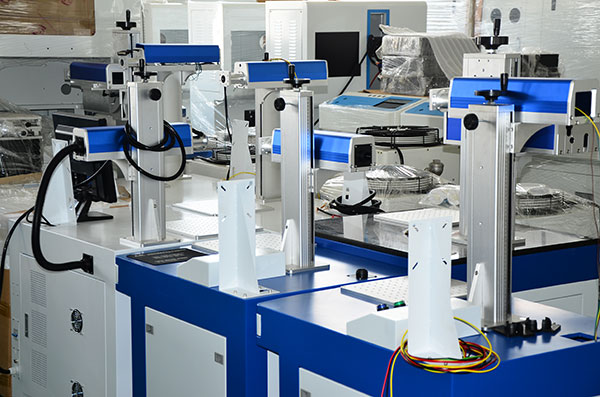 【鐳康激光】激光打標機中高端產品紫外激光打標機詳細介紹。