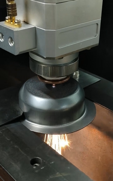 鈦杯、鈦鍋、鈦合金材料激光打孔切割